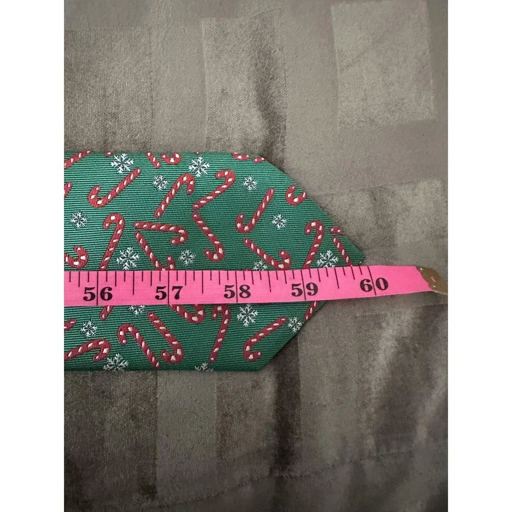 Barry.Wang Tie Set Mens Green Candy‎ Cane Christmas Pocket Square Cufflinks